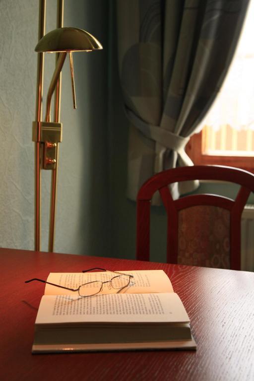 Hotel Zur Fernmuehle Ziegenruck Bagian luar foto